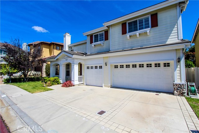 727 Amy Lane, Redondo Beach, California 90278, 5 Bedrooms Bedrooms, ,4 BathroomsBathrooms,Residential,Sold,Amy,PW20103847