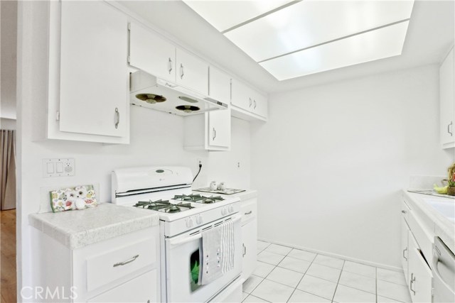 2306 CURTIS, Redondo Beach, California 90278, 2 Bedrooms Bedrooms, ,1 BathroomBathrooms,Residential,Sold,CURTIS,SB18279907