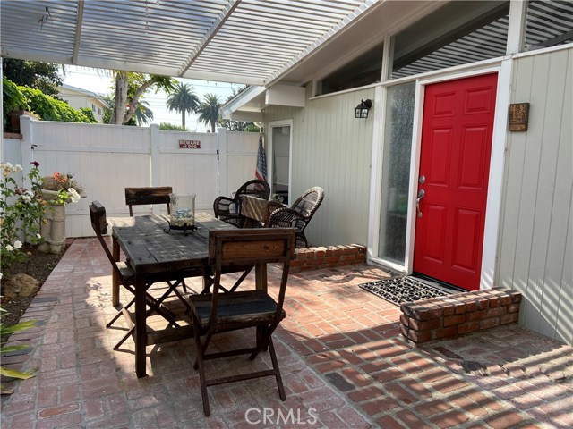 Photo of 1972 Fullerton Avenue, Costa Mesa, CA 92627