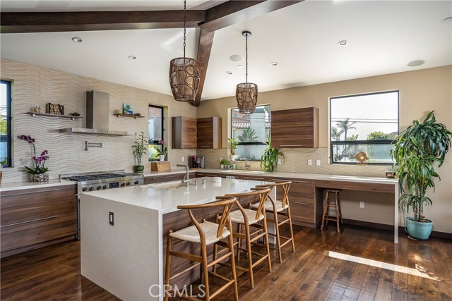 310 Hollowell Avenue, Hermosa Beach, California 90254, 4 Bedrooms Bedrooms, ,4 BathroomsBathrooms,Residential,Sold,Hollowell,SB20035338
