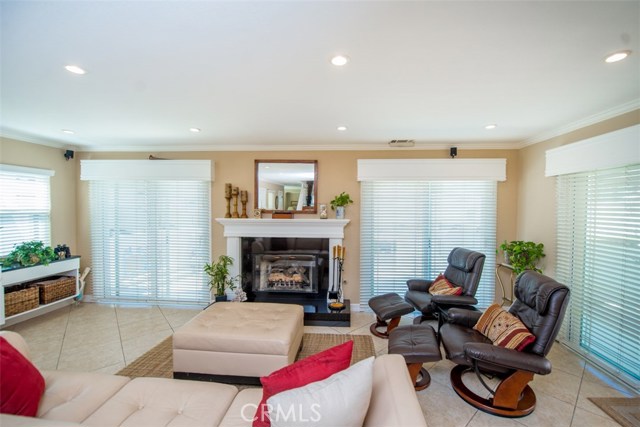 113 Guadalupe Avenue, Redondo Beach, California 90277, 4 Bedrooms Bedrooms, ,3 BathroomsBathrooms,Residential,Sold,Guadalupe,IG18073720