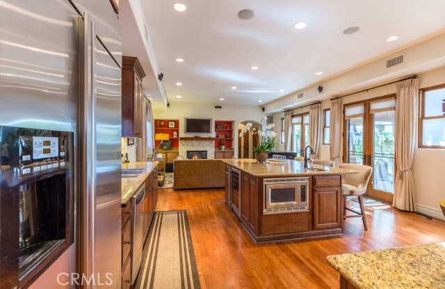 618 Maria Avenue, Redondo Beach, California 90277, 4 Bedrooms Bedrooms, ,2 BathroomsBathrooms,Residential,Sold,Maria,SB17056583