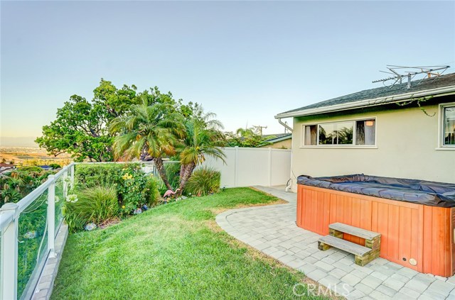 2163 Ronsard Road, Rancho Palos Verdes, California 90275, 3 Bedrooms Bedrooms, ,2 BathroomsBathrooms,Residential,Sold,Ronsard,SB20112673