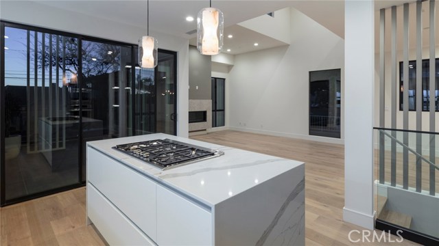 228 Helberta Avenue, Redondo Beach, California 90277, 4 Bedrooms Bedrooms, ,4 BathroomsBathrooms,Residential,Sold,Helberta,PV18015673