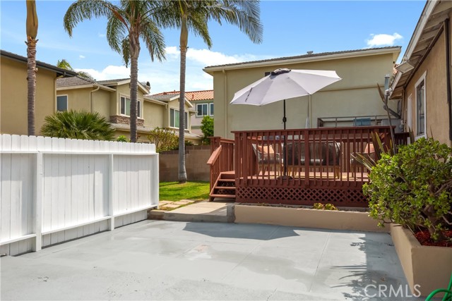 2301 Belmont Lane, Redondo Beach, California 90278, 2 Bedrooms Bedrooms, ,1 BathroomBathrooms,Residential,Sold,Belmont,SB21106231