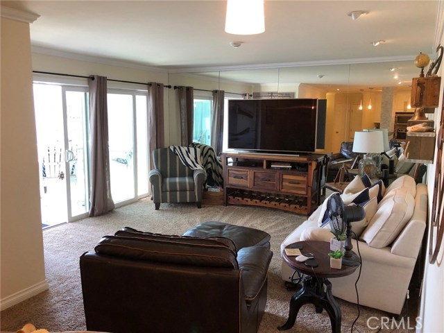 630 The Village, Redondo Beach, California 90277, 1 Bedroom Bedrooms, ,1 BathroomBathrooms,Residential,Sold,The Village,SW19205554