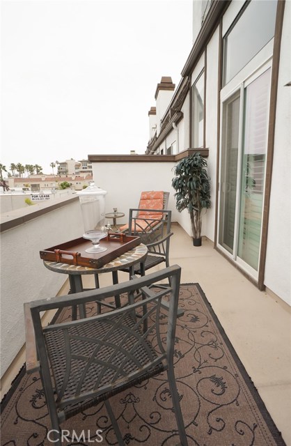 317 Broadway, Redondo Beach, California 90277, 3 Bedrooms Bedrooms, ,2 BathroomsBathrooms,Residential,Sold,Broadway,SB17121662 317 Broadway, Redondo Beach, California 90277, 3 Bedrooms Bedrooms, ,2 BathroomsBathrooms,Residential,Sold,Broadway,SB17121662