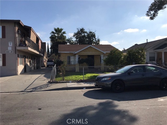 Photo of 942 S Fetterly Avenue, Los Angeles, CA 90022