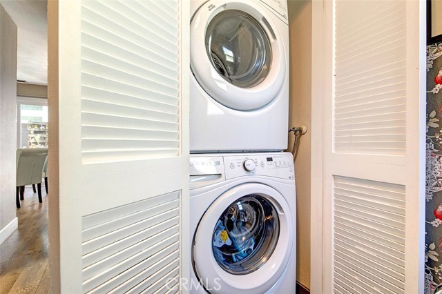 205 Francisca Avenue, Redondo Beach, California 90277, 3 Bedrooms Bedrooms, ,2 BathroomsBathrooms,Residential,Sold,Francisca,SB18035769