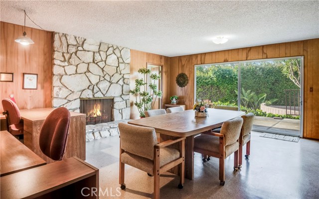 713 Cloyden Square, Palos Verdes Estates, California 90274, 3 Bedrooms Bedrooms, ,2 BathroomsBathrooms,Residential,Sold,Cloyden,SB17088498