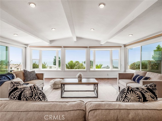 Family Room straight out views; Bay Windows with Seating