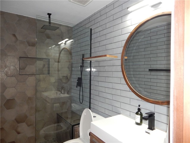 1 Bed Home for Sale in West Hollywood, California