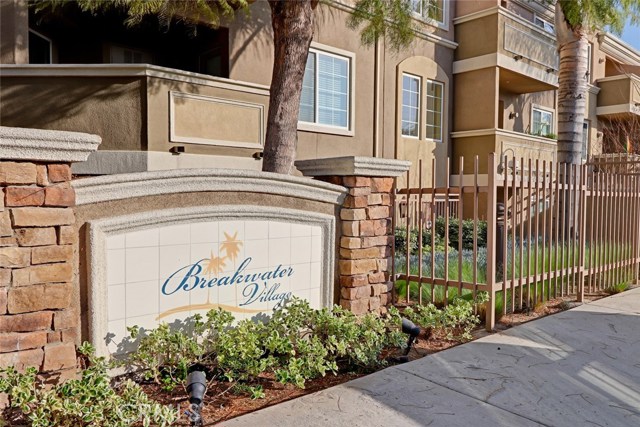 2750 Artesia Boulevard, Redondo Beach, California 90278, 1 Bedroom Bedrooms, ,1 BathroomBathrooms,Residential,Sold,Artesia,SB18030121