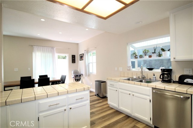 2004 FARRELL, Redondo Beach, California 90278, 3 Bedrooms Bedrooms, ,2 BathroomsBathrooms,Residential,Sold,FARRELL,SB20161100