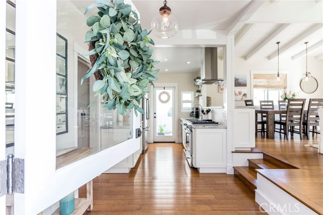 1723 Axenty Way, Redondo Beach, California 90278, 3 Bedrooms Bedrooms, ,1 BathroomBathrooms,Residential,Sold,Axenty,SB18246740
