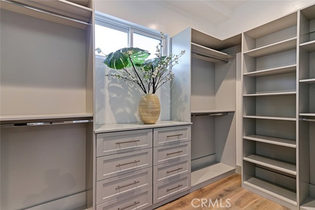 404 Lucia, Redondo Beach, California 90277, 4 Bedrooms Bedrooms, ,3 BathroomsBathrooms,Residential,Sold,Lucia,SB17221767