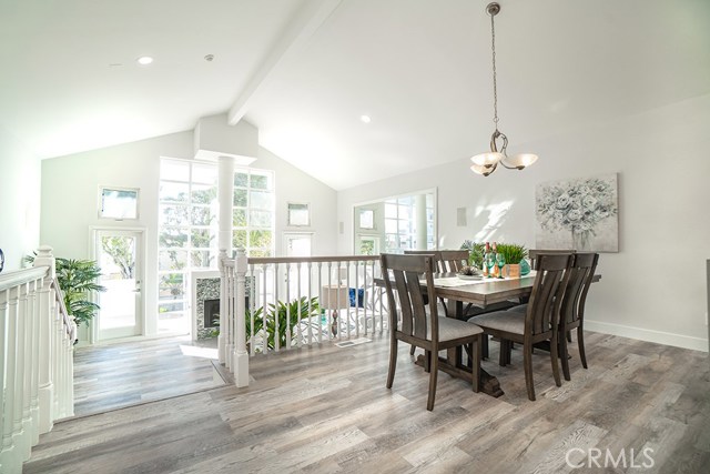 723 3rd Street, Hermosa Beach, California 90254, 2 Bedrooms Bedrooms, ,3 BathroomsBathrooms,Residential,Sold,3rd,SB19147178