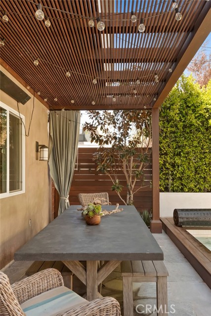 1724 Walnut Avenue, Manhattan Beach, California 90266, 4 Bedrooms Bedrooms, ,3 BathroomsBathrooms,Residential,Sold,Walnut,SB21065266