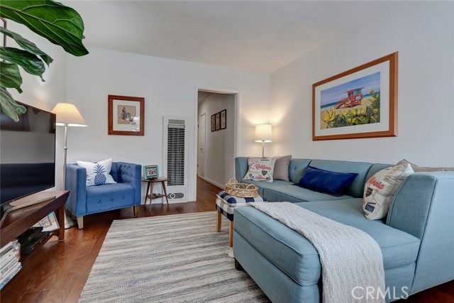 1621 Spreckels Lane, Redondo Beach, California 90278, 3 Bedrooms Bedrooms, ,1 BathroomBathrooms,Residential,Sold,Spreckels,SB19151892