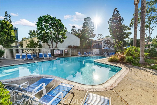 605 Prospect Avenue, Redondo Beach, California 90277, 1 Bedroom Bedrooms, ,1 BathroomBathrooms,Residential,Sold,Prospect,PV21160727