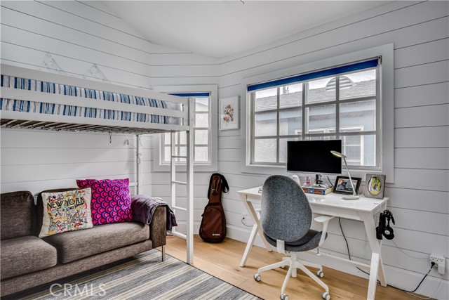 552 3rd Street, Manhattan Beach, California 90266, 3 Bedrooms Bedrooms, ,1 BathroomBathrooms,Residential,Sold,3rd,SB21099557