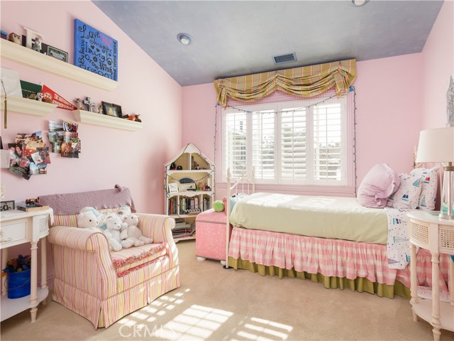 1808 Elm Avenue, Manhattan Beach, California 90266, 5 Bedrooms Bedrooms, ,3 BathroomsBathrooms,Residential,Sold,Elm,SB20235001