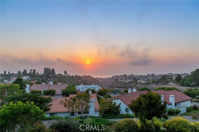 6542 Ocean Crest Drive, Rancho Palos Verdes, California 90275, 2 Bedrooms Bedrooms, ,2 BathroomsBathrooms,Residential,Sold,Ocean Crest,PV20181624