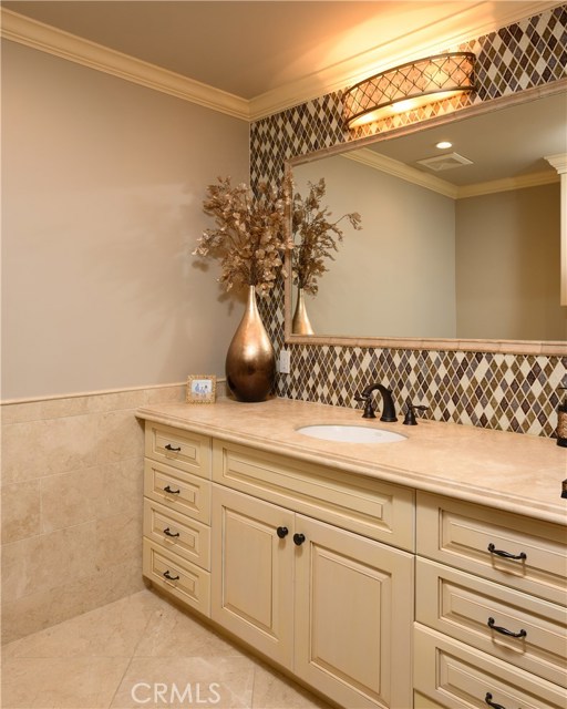 5408 Valley View Road, Rancho Palos Verdes, California 90275, 4 Bedrooms Bedrooms, ,2 BathroomsBathrooms,Residential,Sold,Valley View,SB20018410