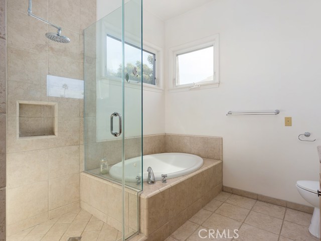 1758 Ford Avenue, Redondo Beach, California 90278, 3 Bedrooms Bedrooms, ,2 BathroomsBathrooms,Residential,Sold,Ford,SB20206096