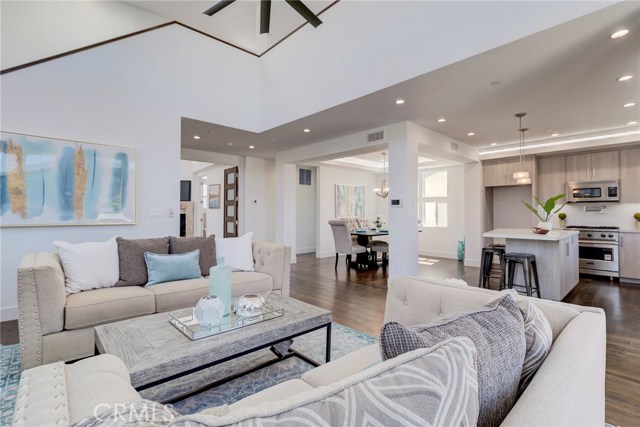 1729 Harriman Lane, Redondo Beach, California 90278, 4 Bedrooms Bedrooms, ,3 BathroomsBathrooms,Residential,Sold,Harriman,PV18140747