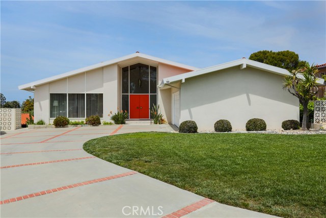 713 Cloyden Square, Palos Verdes Estates, California 90274, 3 Bedrooms Bedrooms, ,2 BathroomsBathrooms,Residential,Sold,Cloyden,SB17088498