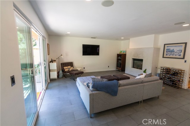 1408 Oak Avenue, Manhattan Beach, California 90266, 5 Bedrooms Bedrooms, ,3 BathroomsBathrooms,Residential,Sold,Oak,SB19227630