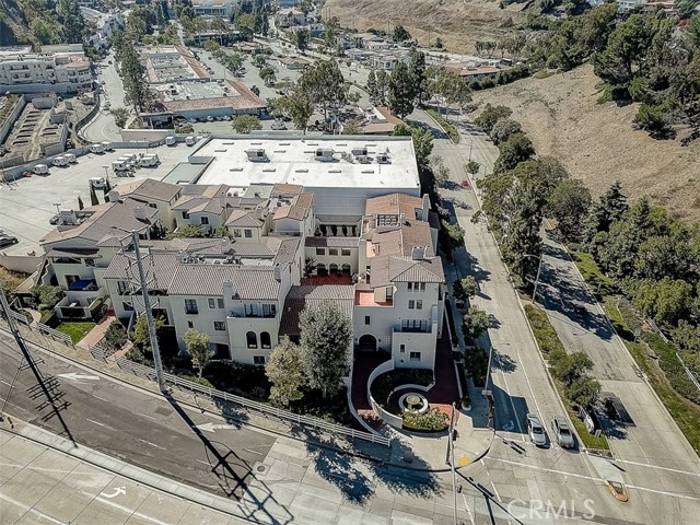 985 Silver Spur Road, Rolling Hills Estates, California 90274, 4 Bedrooms Bedrooms, ,2 BathroomsBathrooms,Residential,Sold,Silver Spur,SB20145348