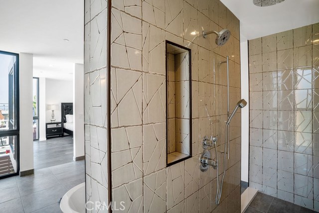 945 7th Street, Hermosa Beach, California 90254, 4 Bedrooms Bedrooms, ,3 BathroomsBathrooms,Residential,Sold,7th,SB19140226
