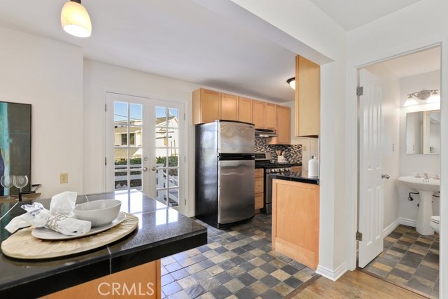 1703 Speyer Lane, Redondo Beach, California 90278, 3 Bedrooms Bedrooms, ,1 BathroomBathrooms,Residential,Sold,Speyer,SB20258559