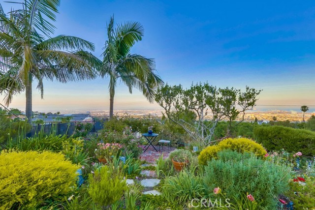 33 Avenida Corona, Rancho Palos Verdes, California 90275, 4 Bedrooms Bedrooms, ,4 BathroomsBathrooms,Residential,Sold,Avenida Corona,PV20116001