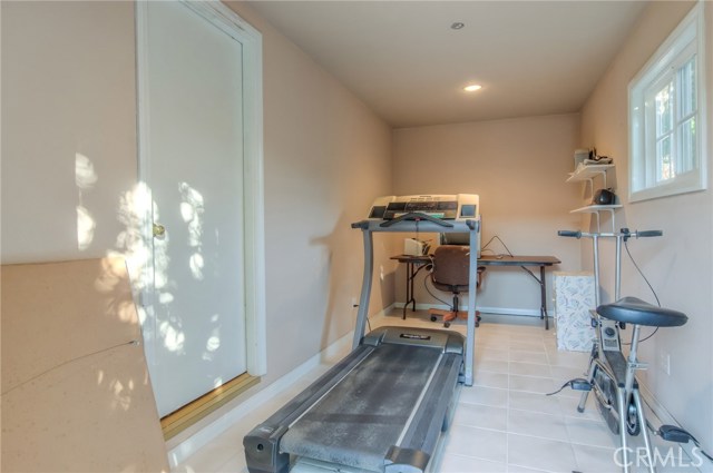 2422 Burritt Avenue, Redondo Beach, California 90278, 3 Bedrooms Bedrooms, ,1 BathroomBathrooms,Residential,Sold,Burritt,SB18291218