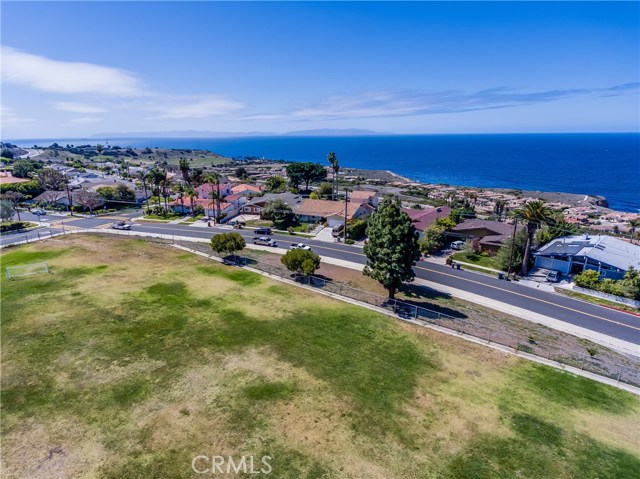 30623 Rue De La Pierre, Rancho Palos Verdes, California 90275, 4 Bedrooms Bedrooms, ,2 BathroomsBathrooms,Residential,Sold,Rue De La Pierre,PV18092164