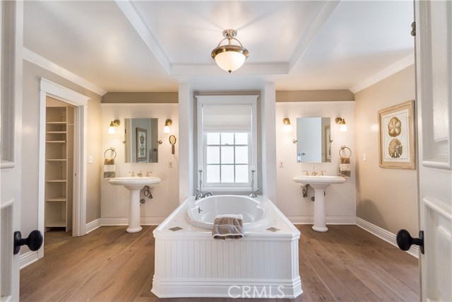 3700 Via Palomino, Palos Verdes Estates, California 90274, 4 Bedrooms Bedrooms, ,4 BathroomsBathrooms,Residential,Sold,Via Palomino,SB18119950