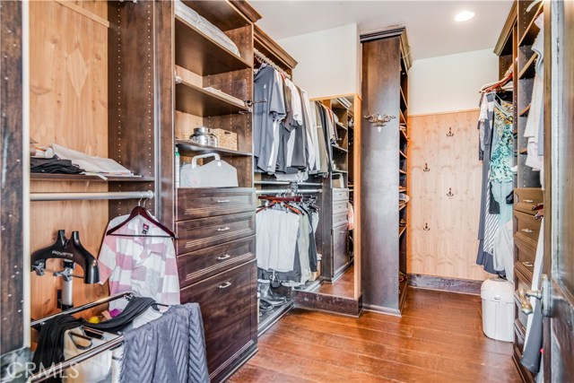 3305 Pine Avenue, Manhattan Beach, California 90266, 4 Bedrooms Bedrooms, ,1 BathroomBathrooms,Residential,Sold,Pine,SB20042109