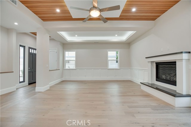 LIVING ROOM CEILING FAN