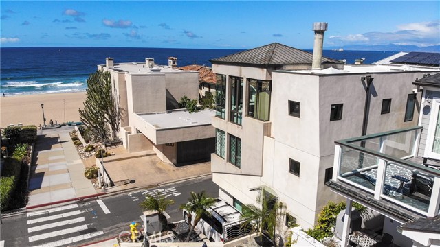 113 19th Street, Manhattan Beach, California 90266, 3 Bedrooms Bedrooms, ,2 BathroomsBathrooms,Residential,Sold,19th,SB20062018