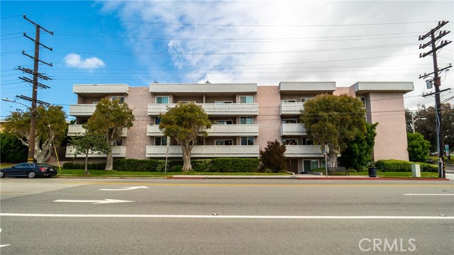 1321 Beryl Street, Redondo Beach, California 90277, 2 Bedrooms Bedrooms, ,2 BathroomsBathrooms,Residential,Sold,Beryl,SB20091462