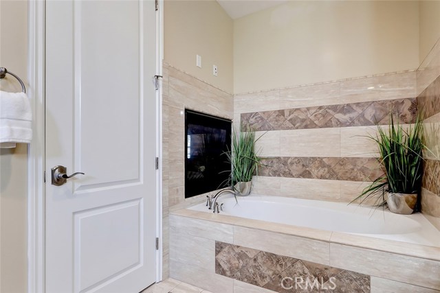 2207 Mackay Lane, Redondo Beach, California 90278, 4 Bedrooms Bedrooms, ,3 BathroomsBathrooms,Residential,Sold,Mackay,SB20220228