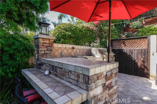 808 Maria Avenue, Redondo Beach, California 90277, 4 Bedrooms Bedrooms, ,3 BathroomsBathrooms,Residential,Sold,Maria,SB17180173