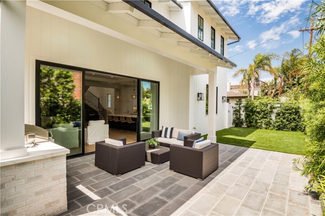 910 28th Street, Manhattan Beach, California 90266, 5 Bedrooms Bedrooms, ,4 BathroomsBathrooms,Residential,Sold,28th,SB19168342