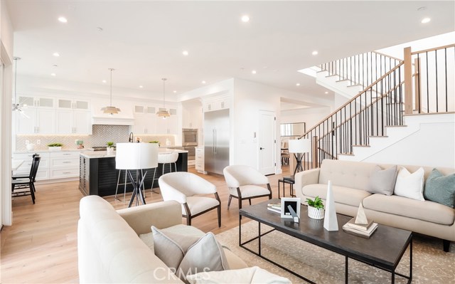 617 31st Street, Manhattan Beach, California 90266, 7 Bedrooms Bedrooms, ,2 BathroomsBathrooms,Residential,Sold,31st,SB20084953