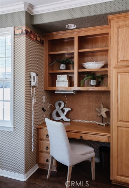 Desk area in Kitchen