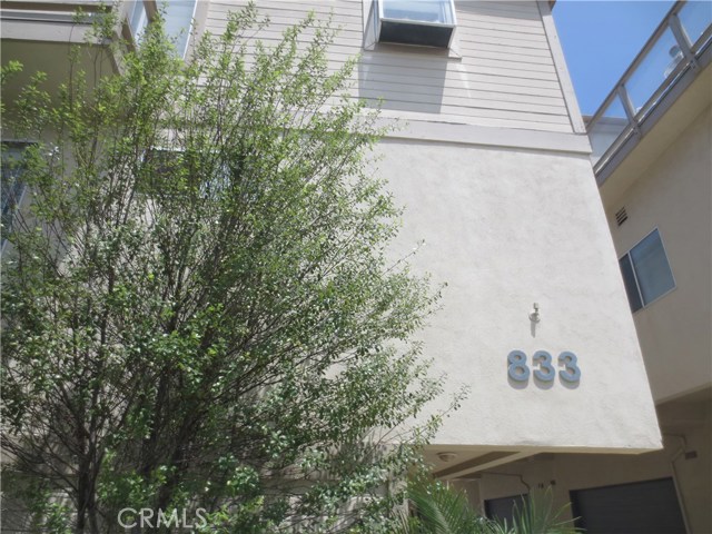 833 5th Street, Hermosa Beach, California 90254, 3 Bedrooms Bedrooms, ,2 BathroomsBathrooms,Residential,Sold,5th,SB18144646