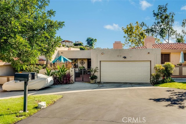 8 Peartree Lane, Rolling Hills Estates, California 90274, 2 Bedrooms Bedrooms, ,2 BathroomsBathrooms,Residential,Sold,Peartree,PV18179974